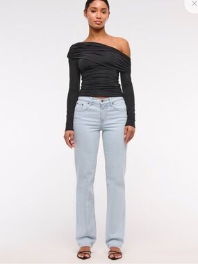 Abercrombie & Fitch Straight Leg Mid Rise Jeans Sz 24 00 Trendy Light Wash